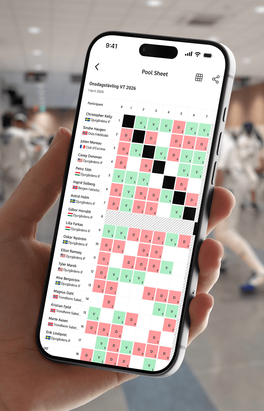 Fencer showing a live pool sheet on a phone